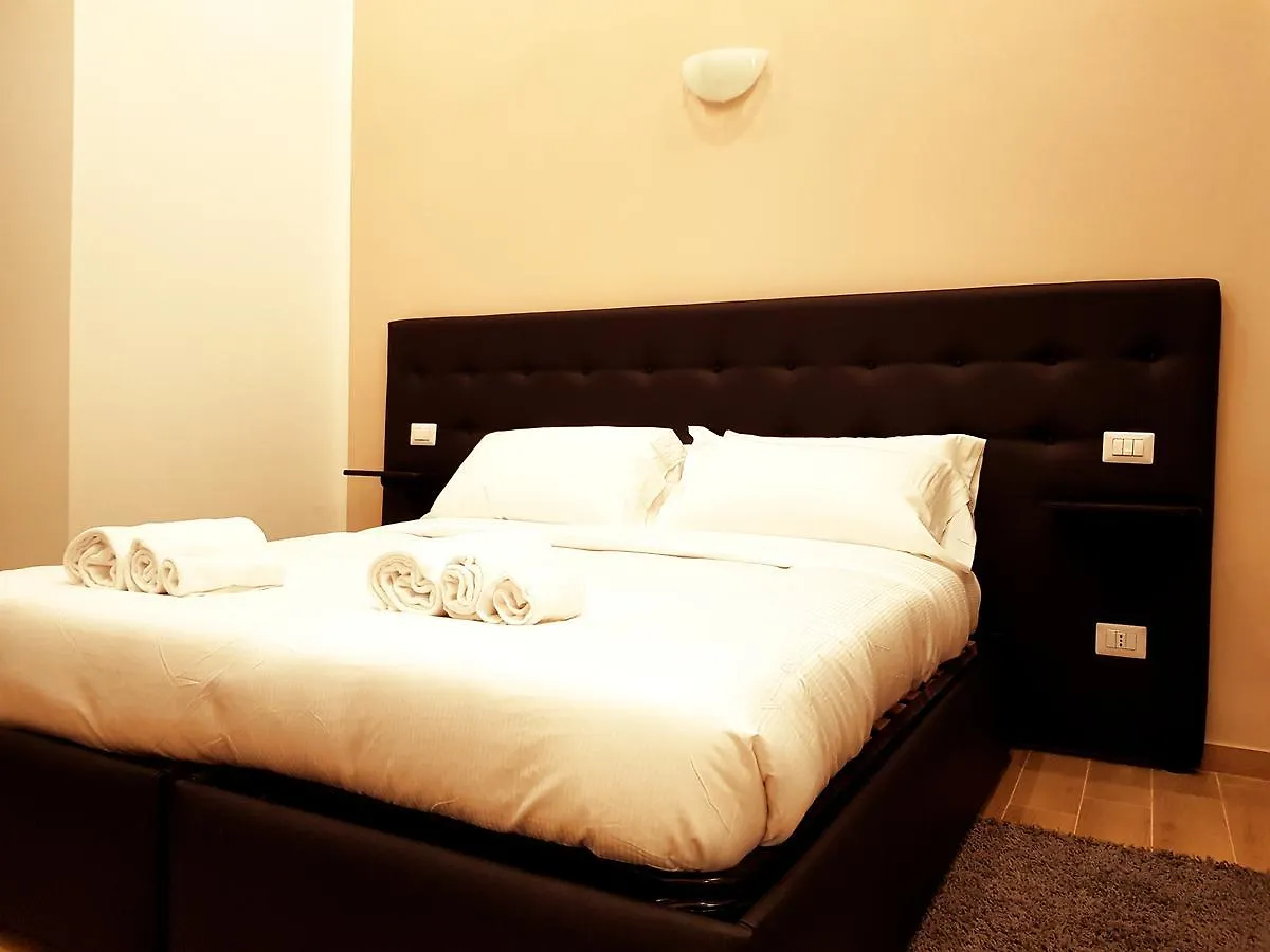 Cairoli Rooms Roma Affittacamere